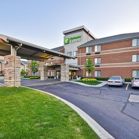 Holiday Inn Express Romulus / Detroit Airport By Ihg Екстериор снимка