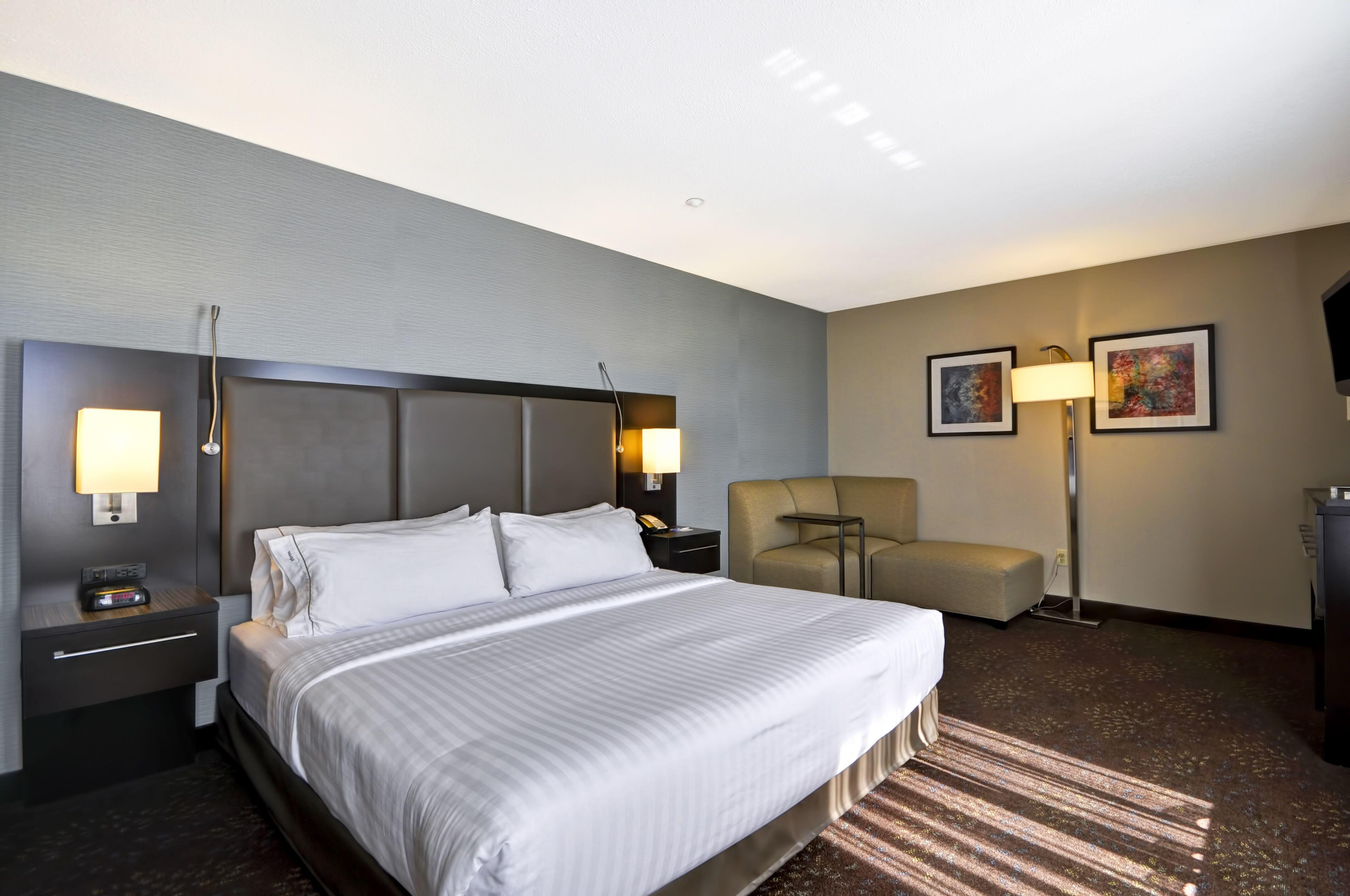 Holiday Inn Express Romulus / Detroit Airport By Ihg Екстериор снимка